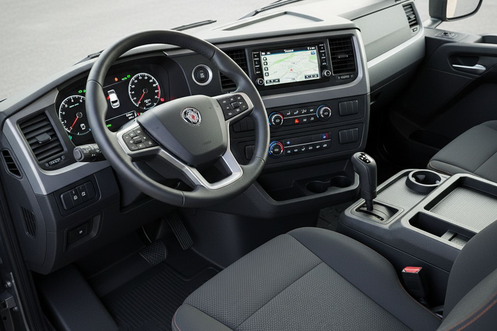 Внутренний интерьер кабины водителя Scania P440